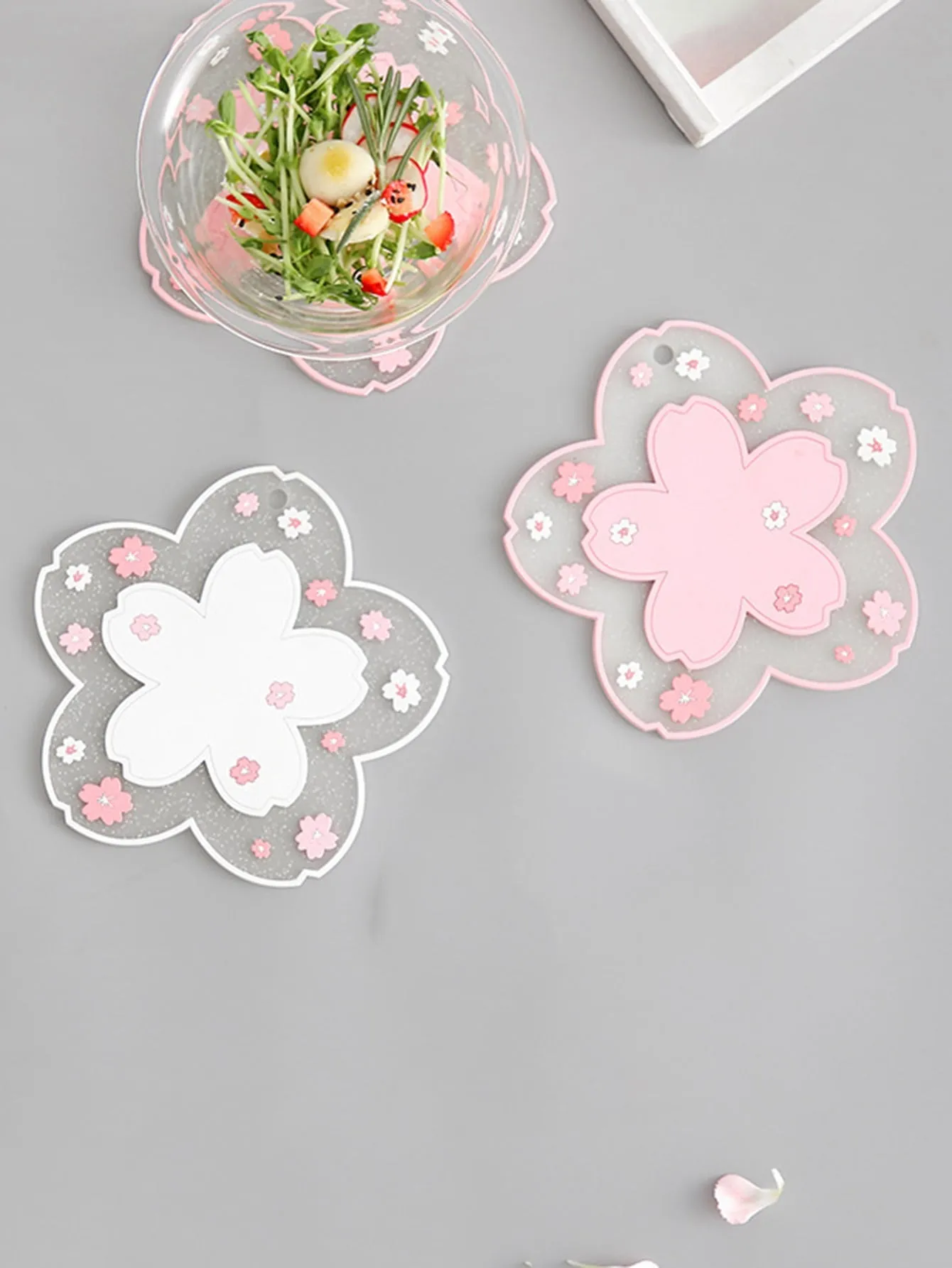 1pc Cherry Blossom Shaped Random Insulation Pad