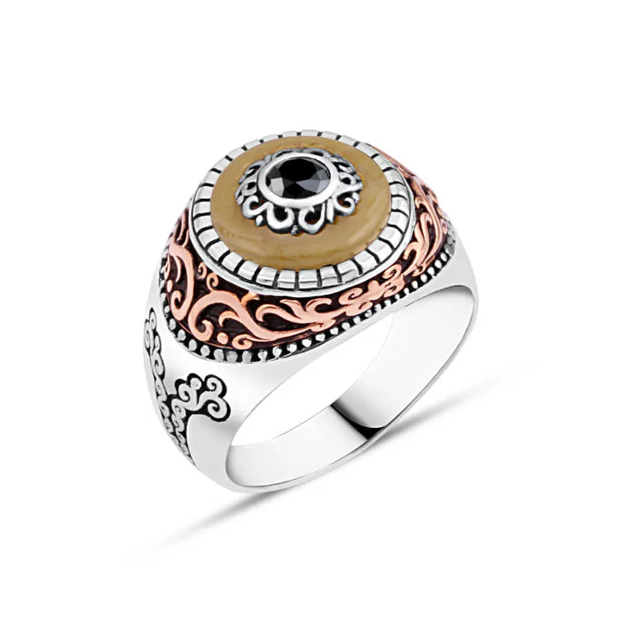 Black Zircon Eye Figure on Yellow Small Circle Synthetic Amber Stone Silver Men's Ring with Wavy Top Pattern